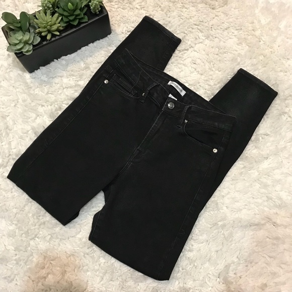 Good American Denim - Good American Good Legs Jeans